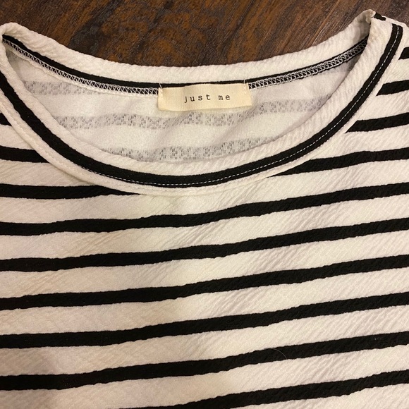 Tshirt dress with stripes - Picture 3 of 4